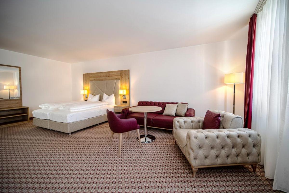 Ee Hotel Kassel Ngoại thất bức ảnh