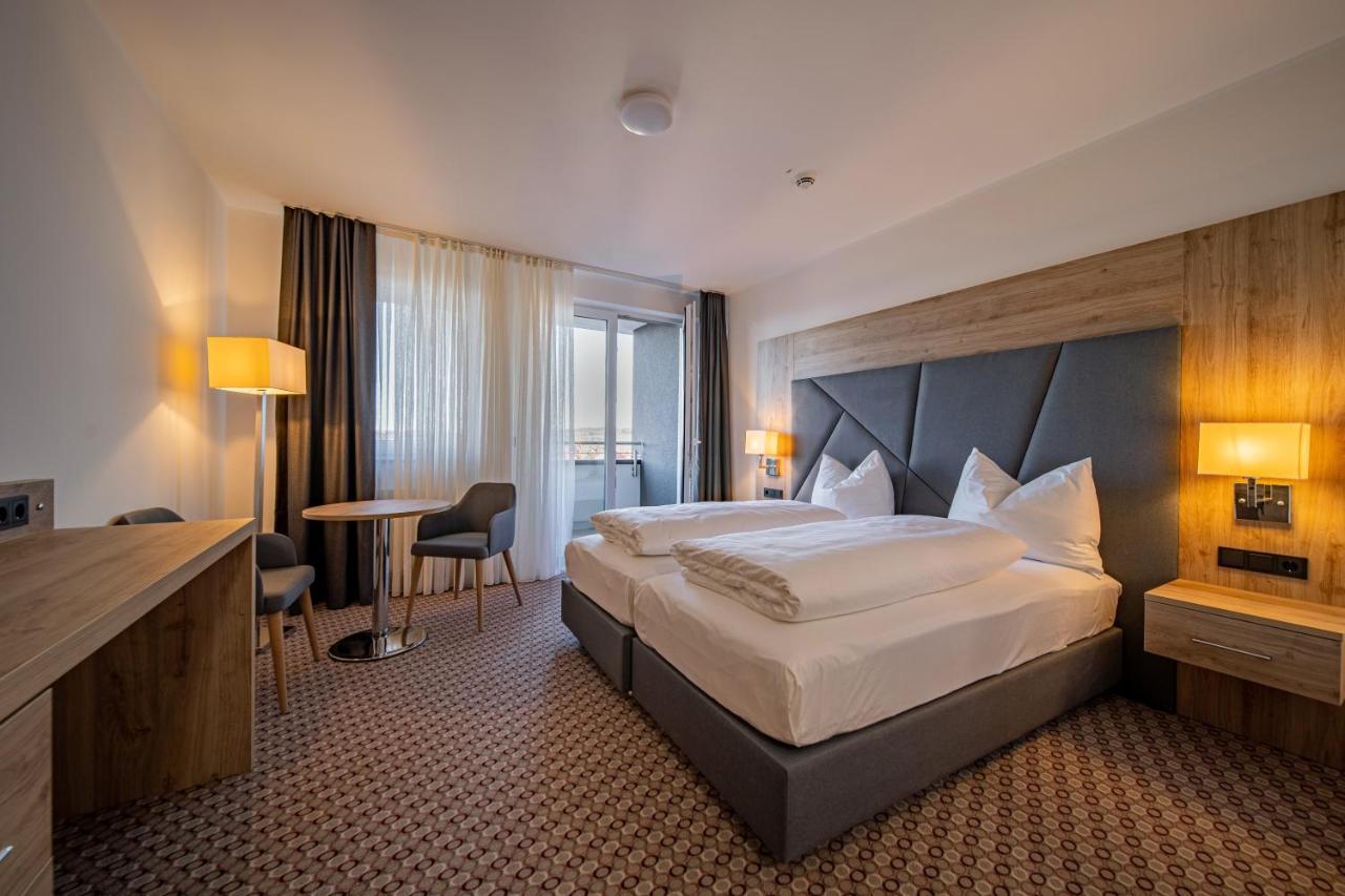 Ee Hotel Kassel Ngoại thất bức ảnh