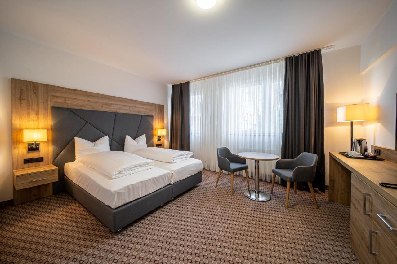 Ee Hotel Kassel Ngoại thất bức ảnh