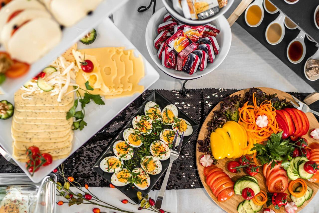 Ee Hotel Kassel Ngoại thất bức ảnh